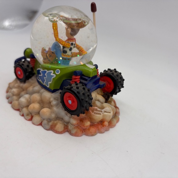 Disney Toy Story Woody Toy RC Car Mini Water Snow Globe - Picture 5 of 12